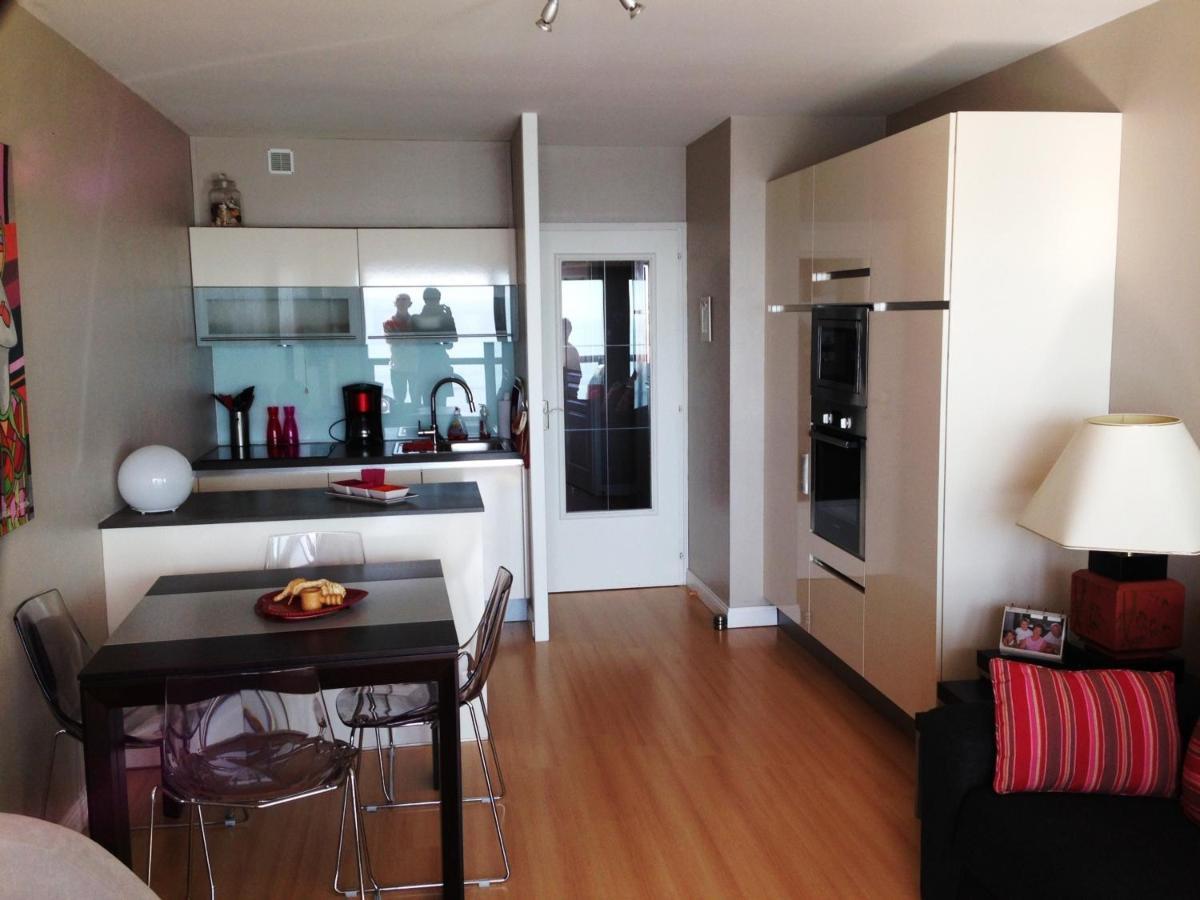 Appartement T2 Refait A Neuf Avec Balcon Face Mer Et Ascenseur, Au Coeur Des Sables-D'Olonne - Fr-1-485-70 レ・サ​​ーブル・ドロンヌ エクステリア 写真